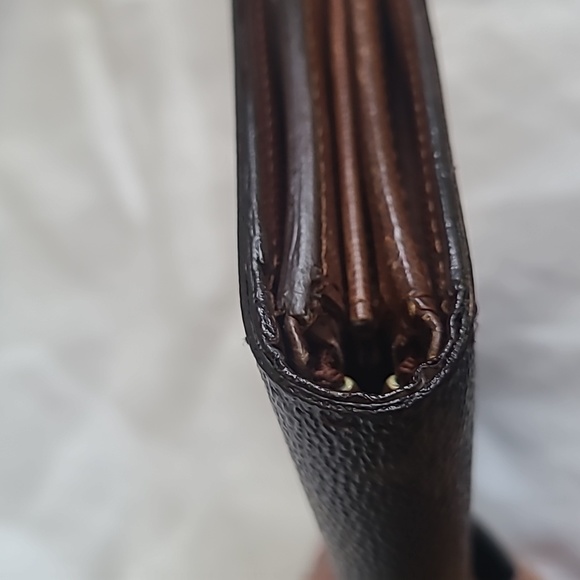 Louis Vuitton LV Monogram Tresor Wallet - Picture 6 of 14